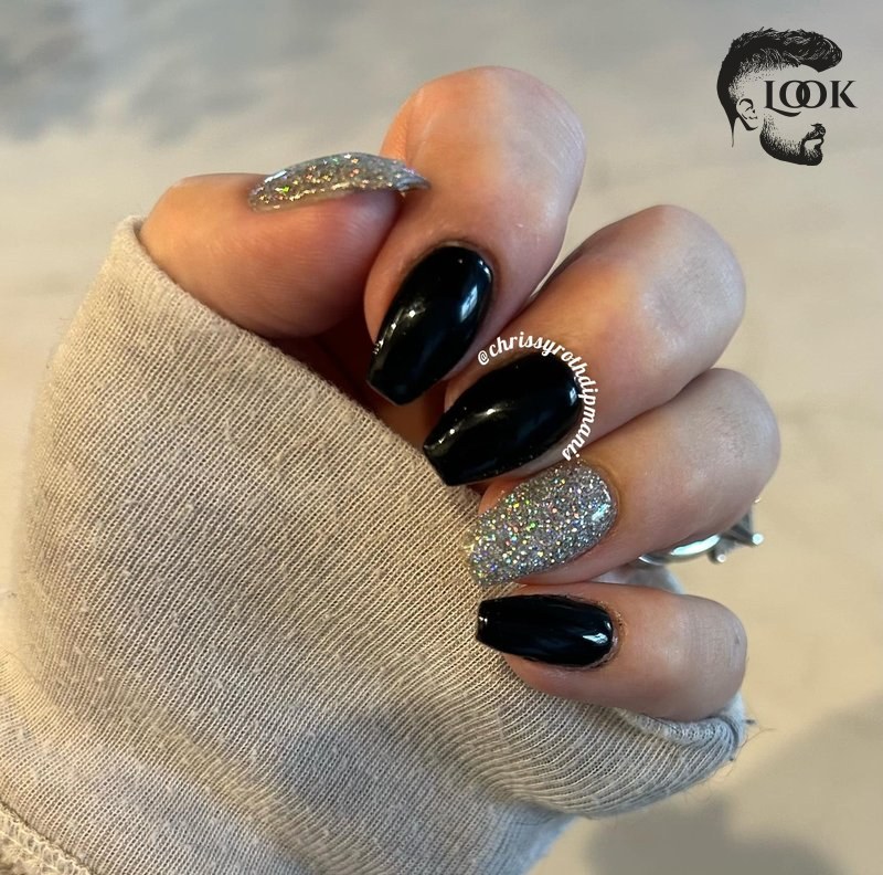 The Raven Black Dip Powder