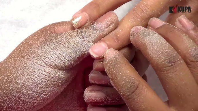 Soft gel tips vs acrylic: a live demo comparing application