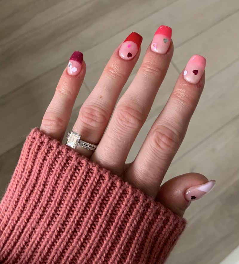 Valentine's Day nails : r/DipPowderNails